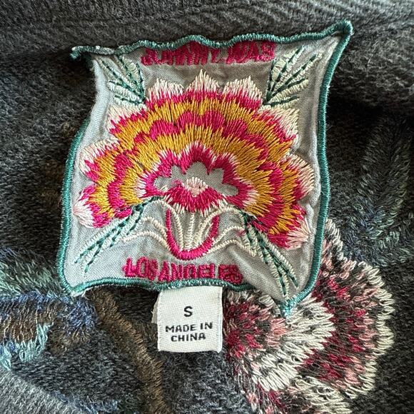 JOHNNY WAS Renata Raglan Sweatshirt Size Small - Picture 4 of 8